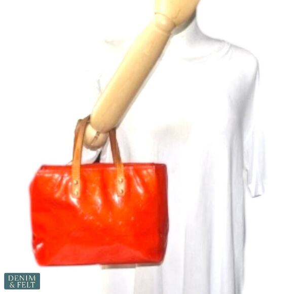 Louis Vuitton Reade PM Vernis Red Monogram Patent Leather Tote Bag Authentic - Picture 6 of 16